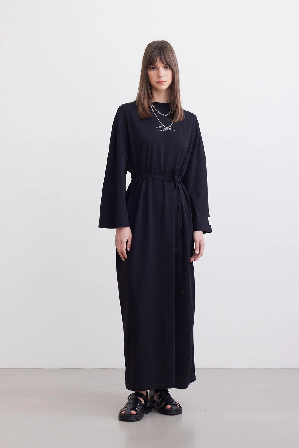 MANUKA Robe Longue Oversize Confortable – Noir
