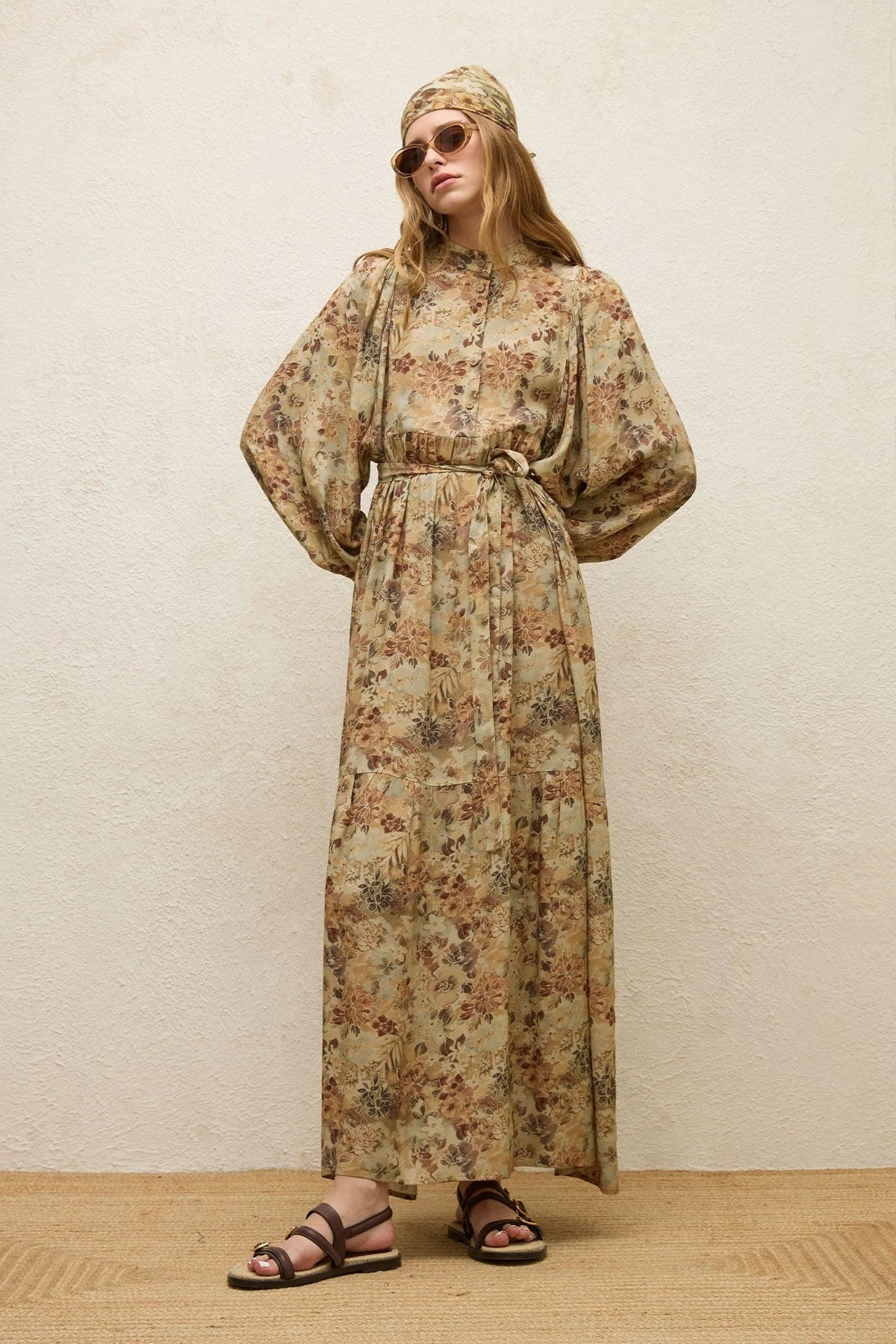 MANUKA-VISKOSEKLEID MIT BALLONÄRMELN VINTAGE