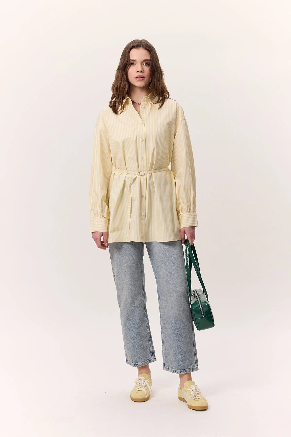 MANUKA – GESTREIFTE HEMDBLUSE MIT GÜRTEL – GELB