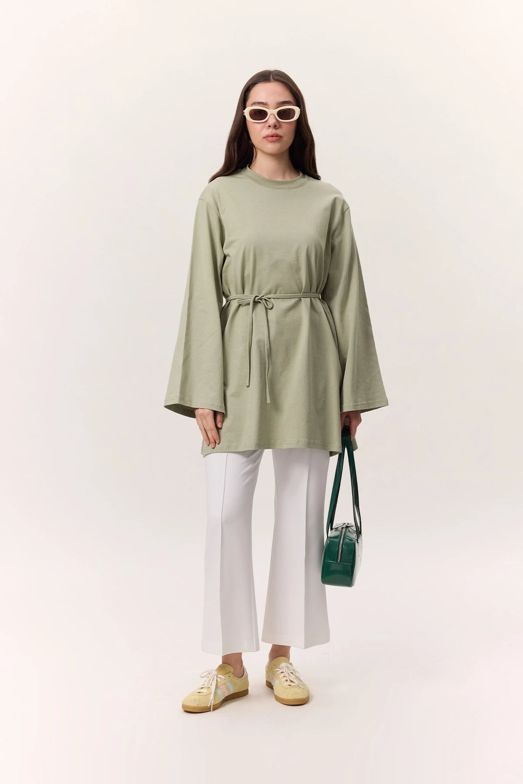 MANUKA - T-SHIRT OVERSIZE DÉTAIL NŒUD VERT CÈDRE