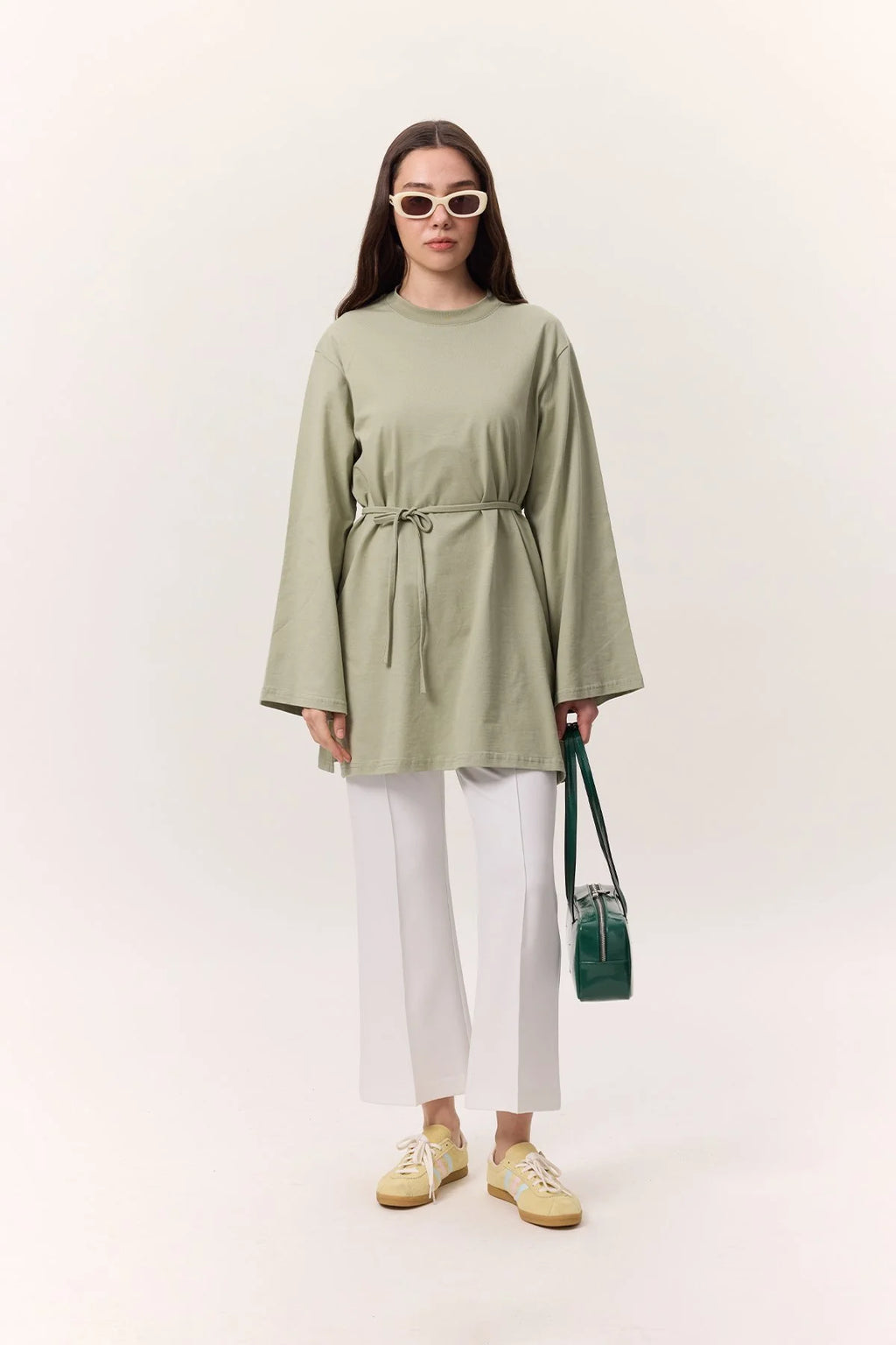 MANUKA - T-SHIRT OVERSIZE DÉTAIL NŒUD VERT CÈDRE