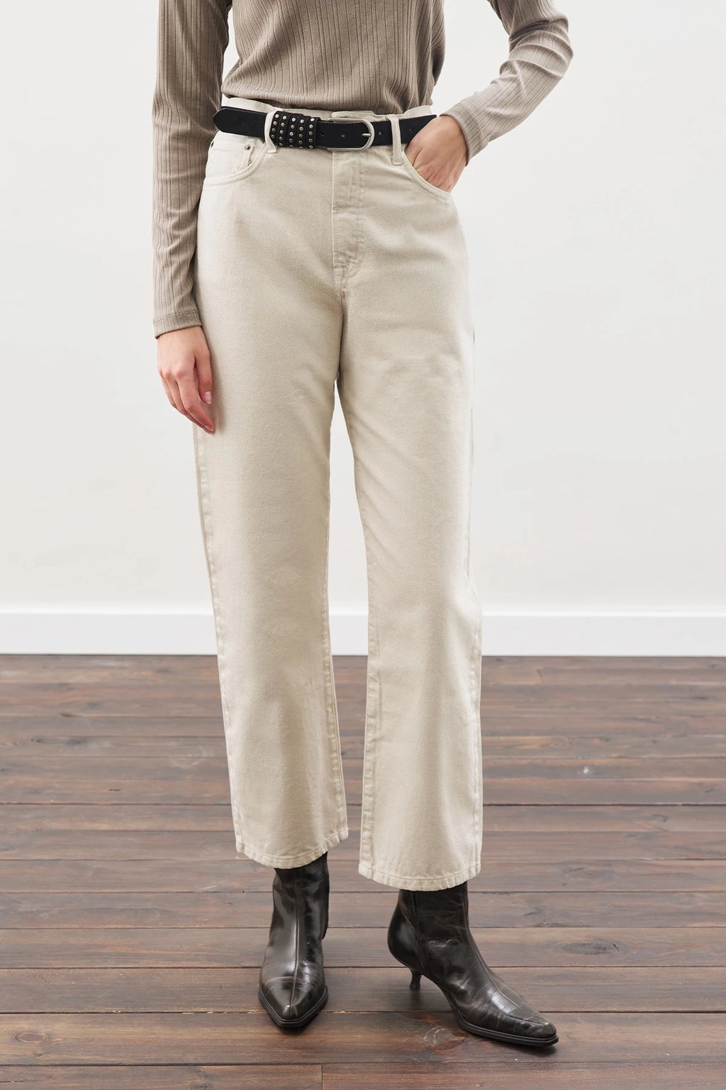 Manuka - Gerade Knöchel-Jeans-Hose - Beige