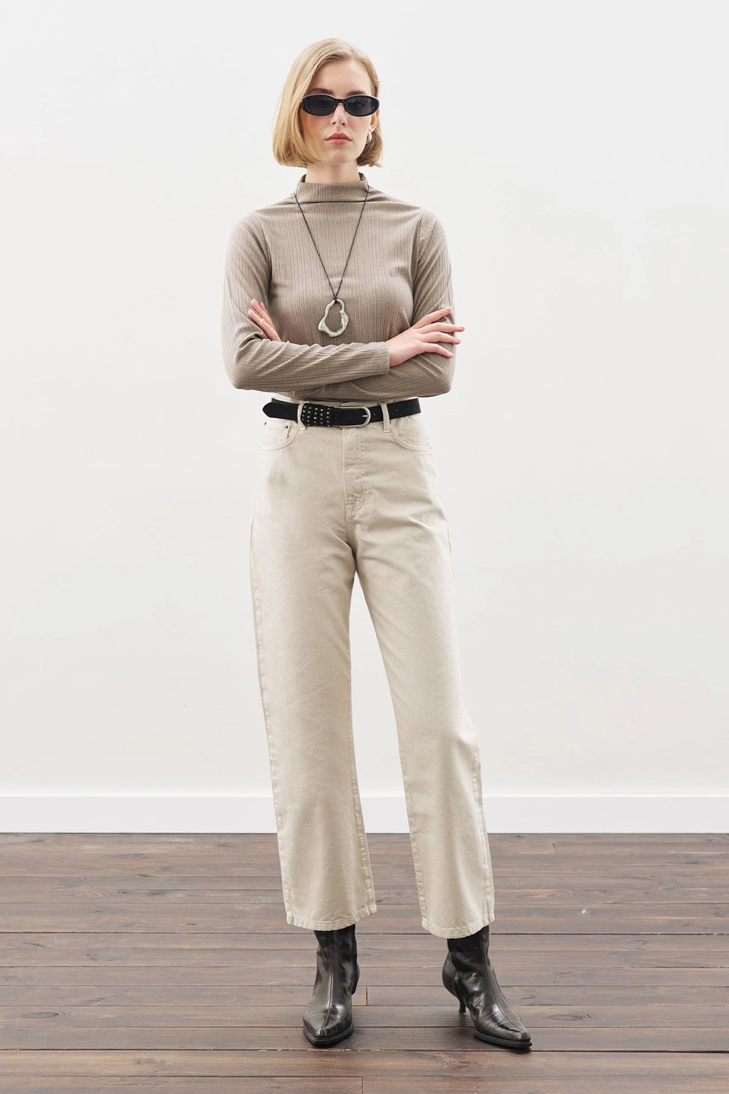 Manuka - Gerade Knöchel-Jeans-Hose - Beige