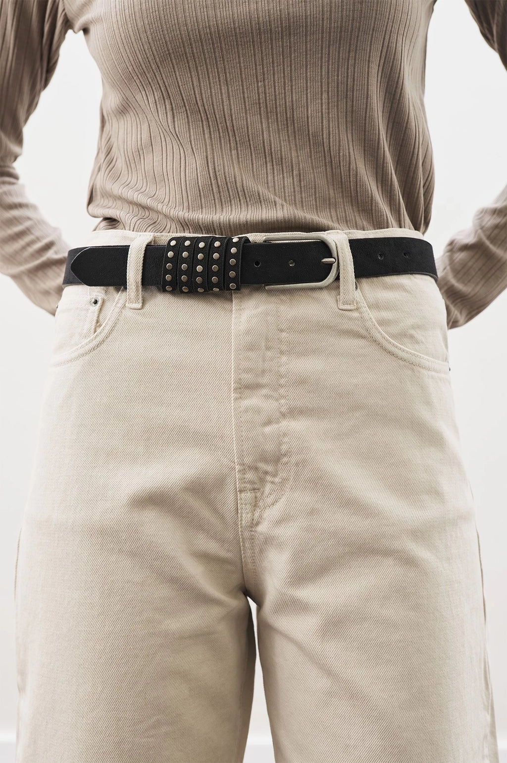 Manuka - Gerade Knöchel-Jeans-Hose - Beige
