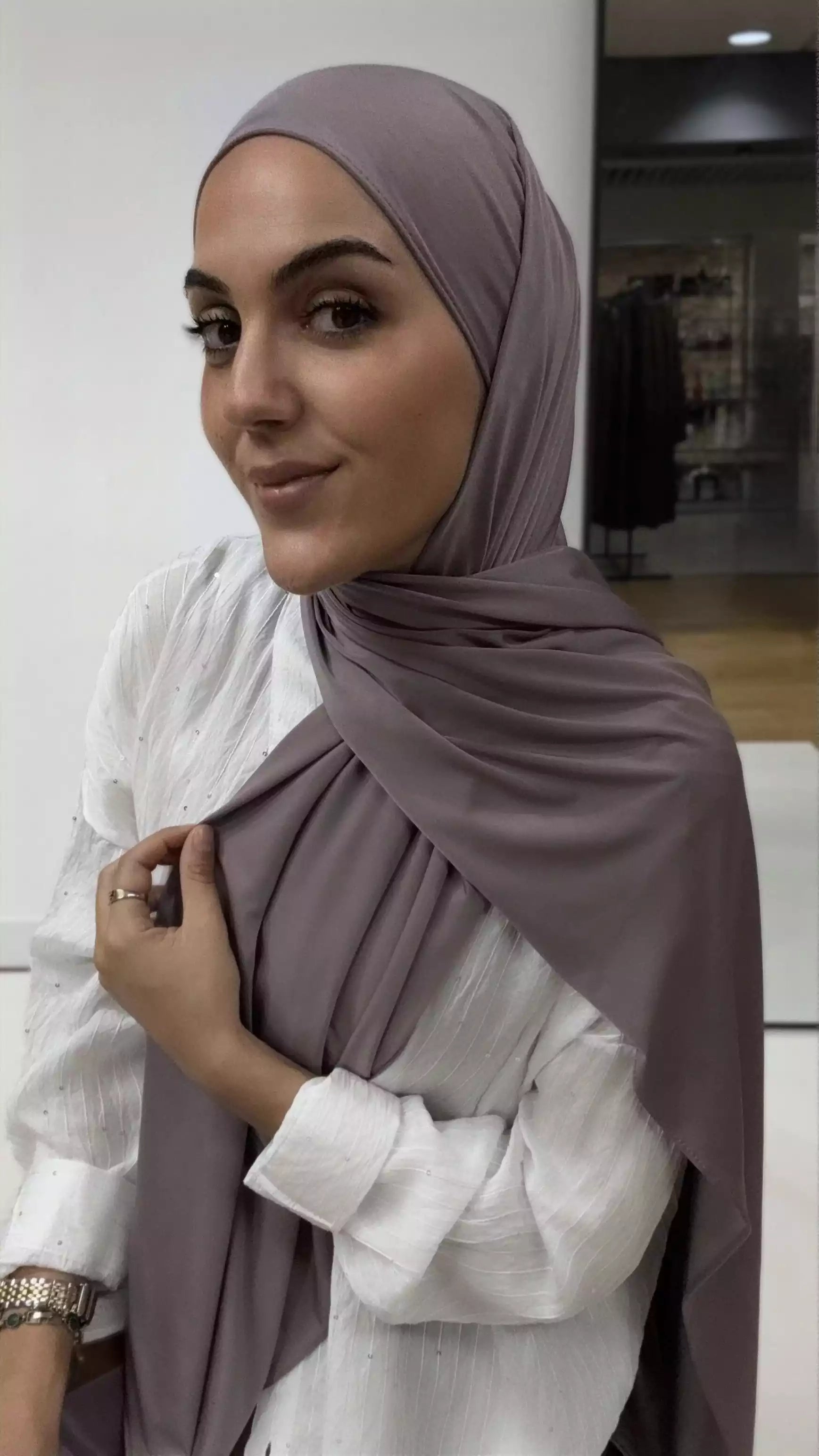 ESİNİSA – Premium Liquid Schal | Eleganz und Komfort den ganzen Tag-Dunkellavendel
